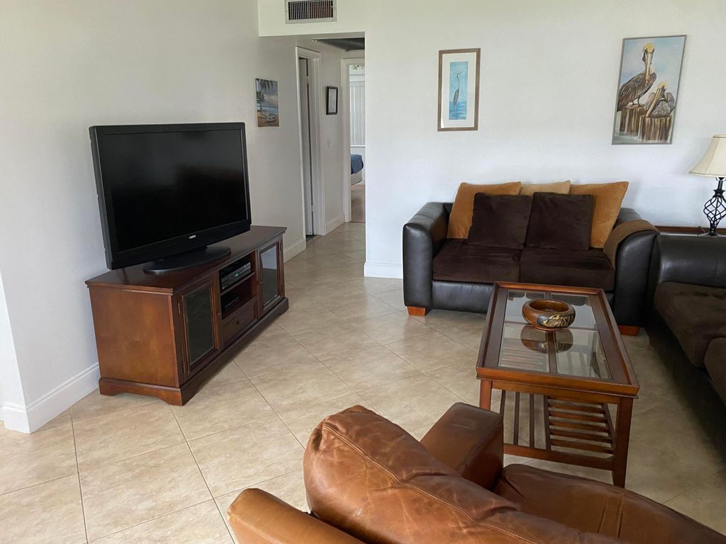 Photo of 313 Chatham #P, West Palm Beach, FL 33417 (MLS # R11157755)