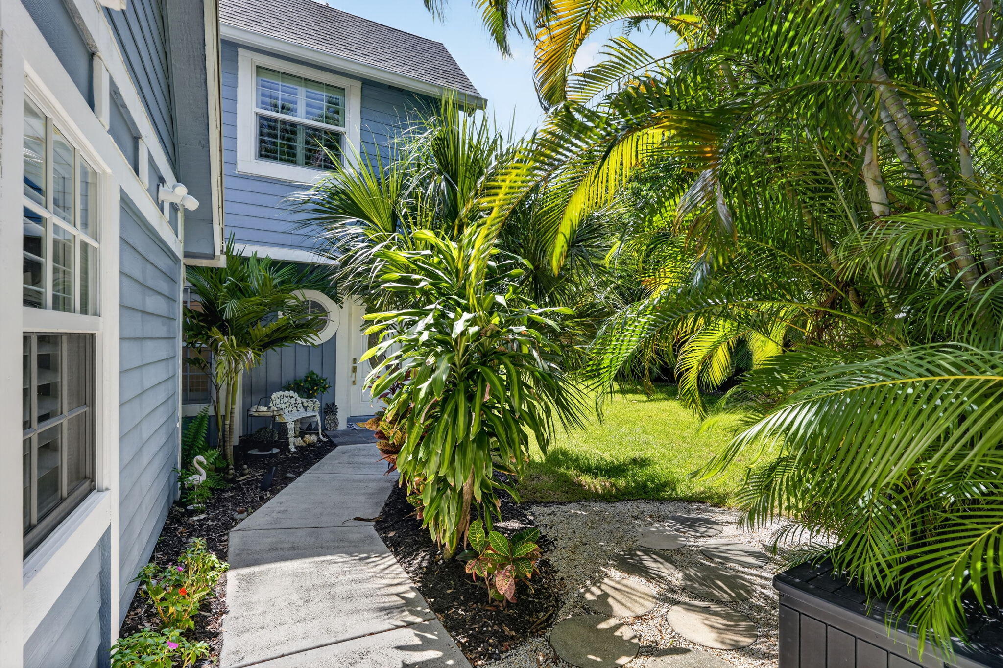 121 Ocean Dunes Circle