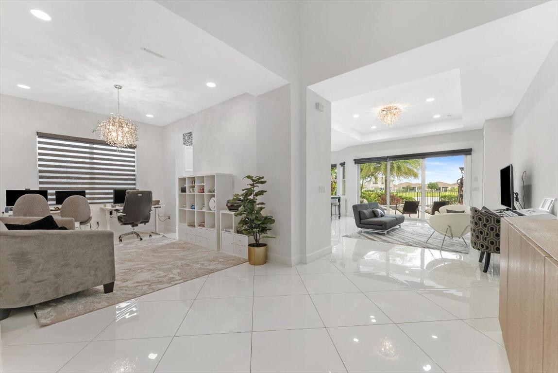 HAMMOCKS OF WESTLAKE - Residential