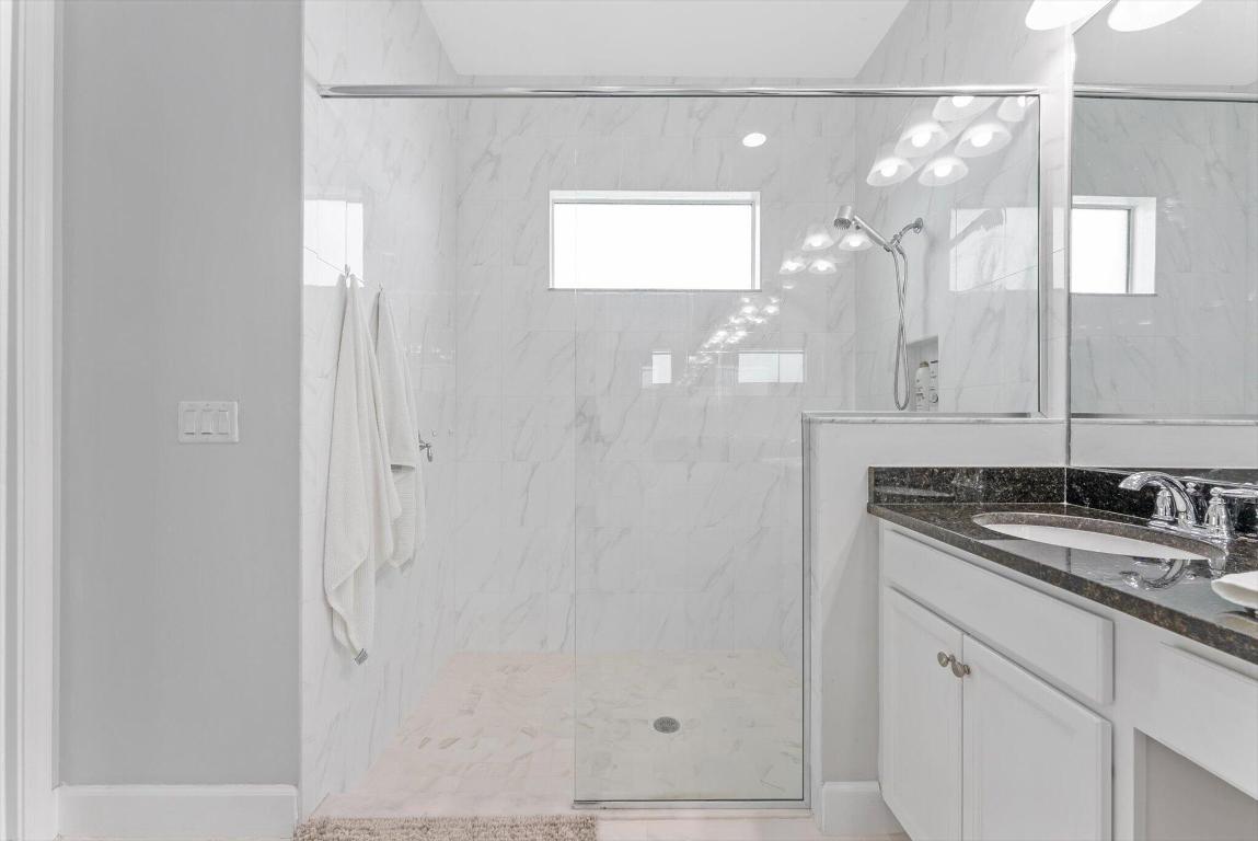 HAMMOCKS OF WESTLAKE - Residential