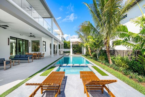 Tiny photo for 299 NE 7th Street, Boca Raton, FL 33432 (MLS # R11168746)