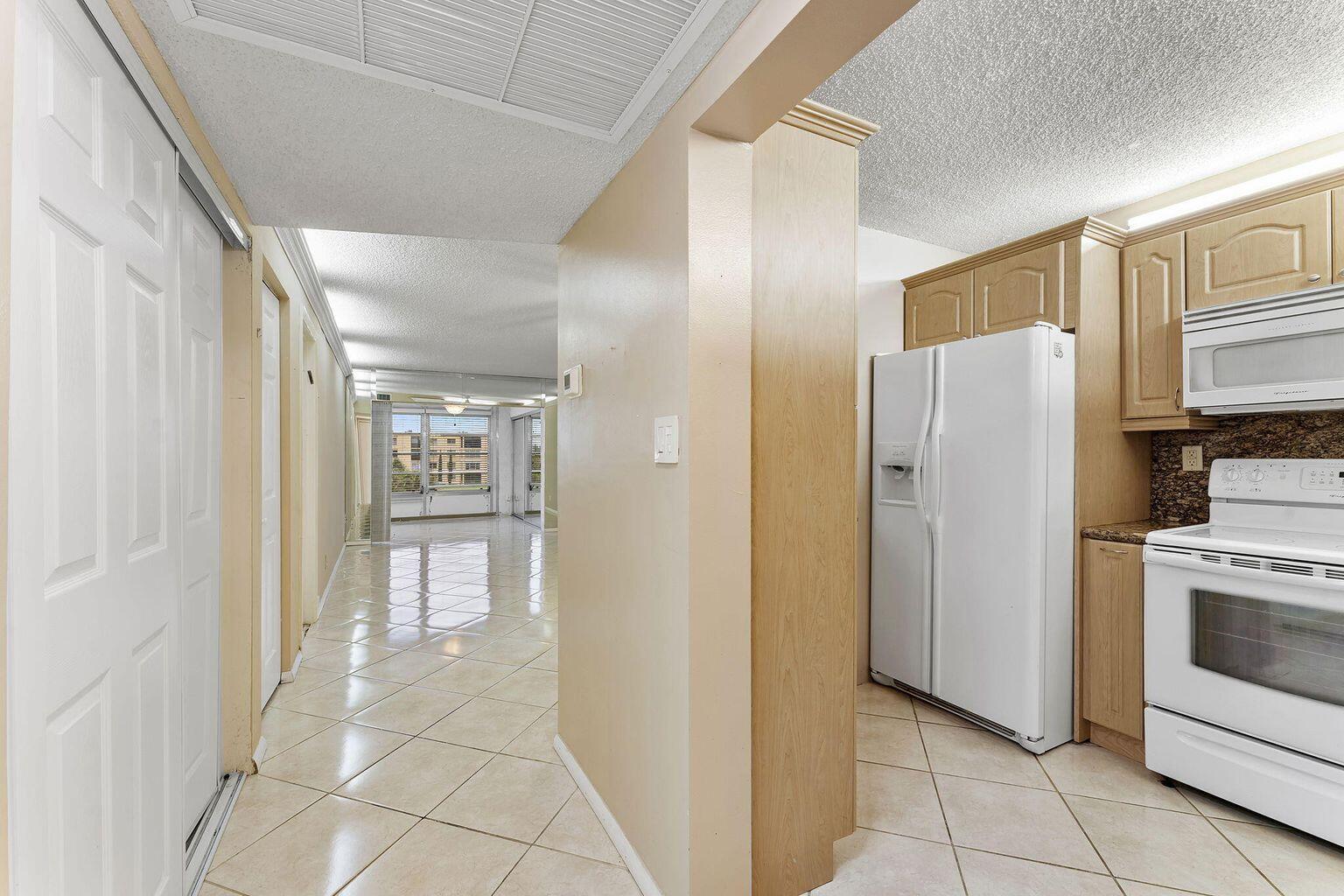 ISLE OF SANDALFOOT CONDO - Residential