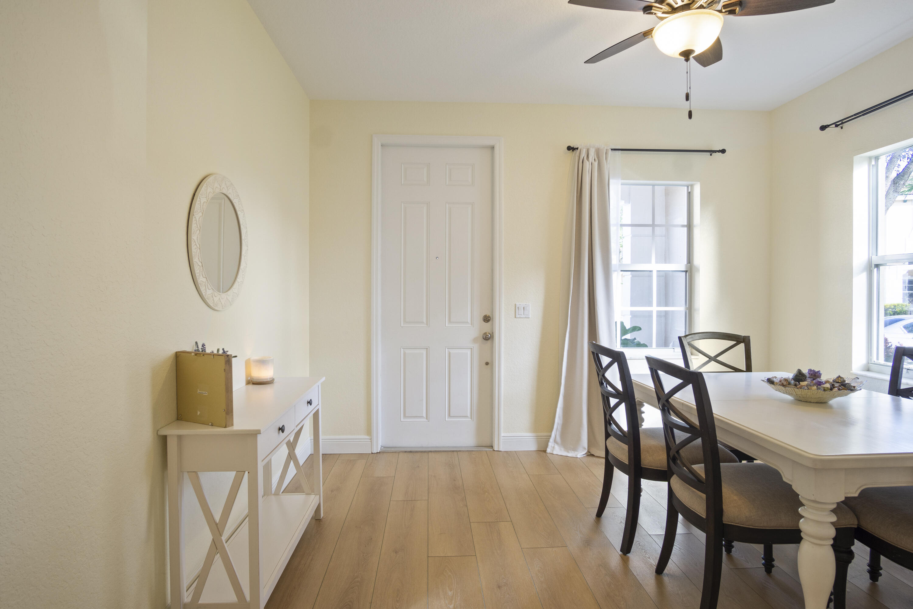 192 SW Otter Run Place