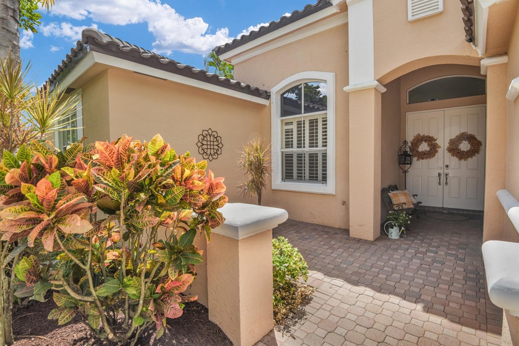 Photo of 18724 Ocean Mist Drive, Boca Raton, FL 33498 (MLS # R11019834)