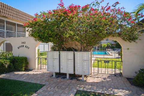 Photo of 342 Southwind Drive #118, North Palm Beach, FL 33408 (MLS # B26032031)