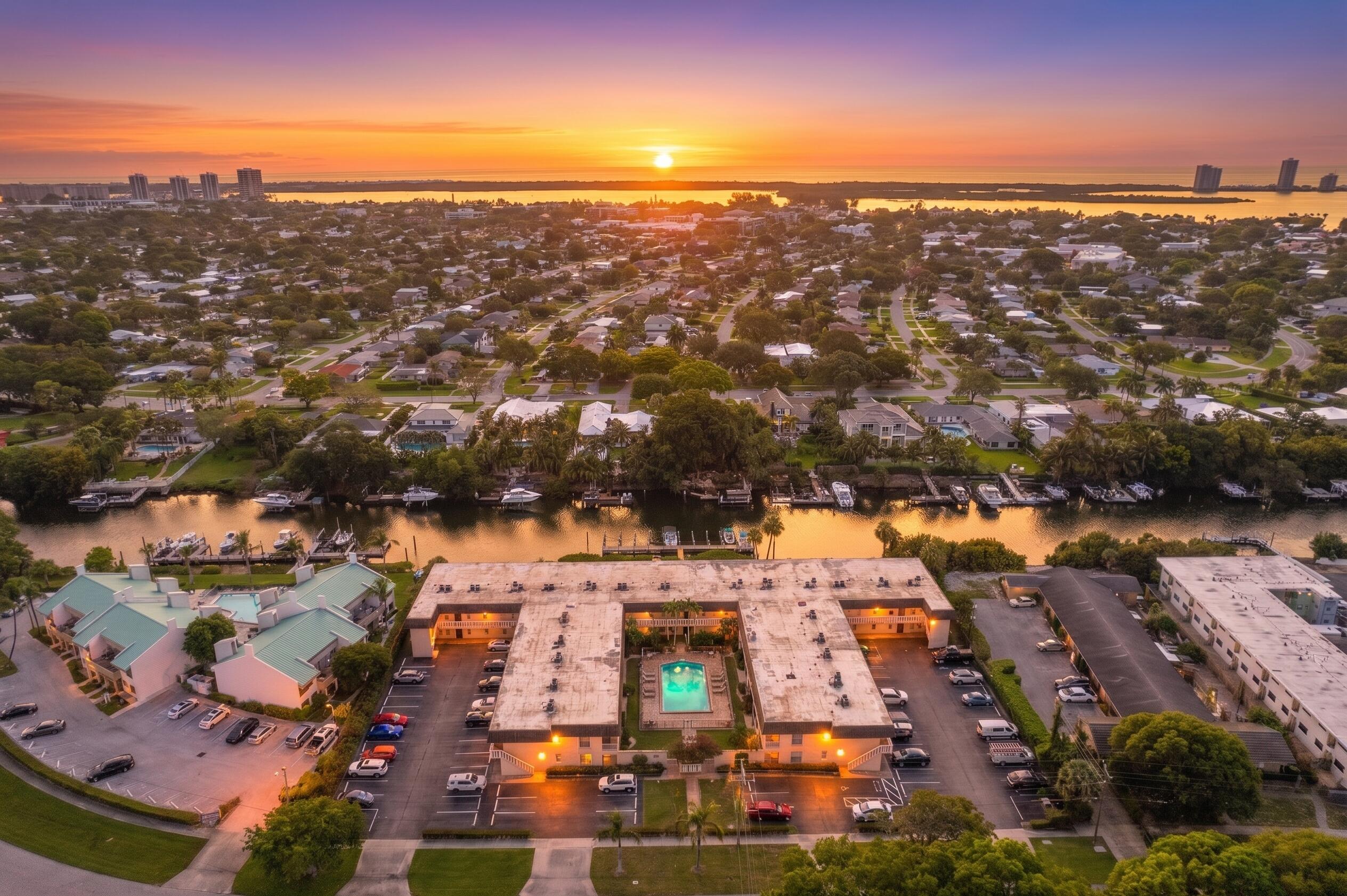 342 Southwind Drive 118, North Palm Beach, FL, 33408/$210,000 1 342 Southwind Drive 118