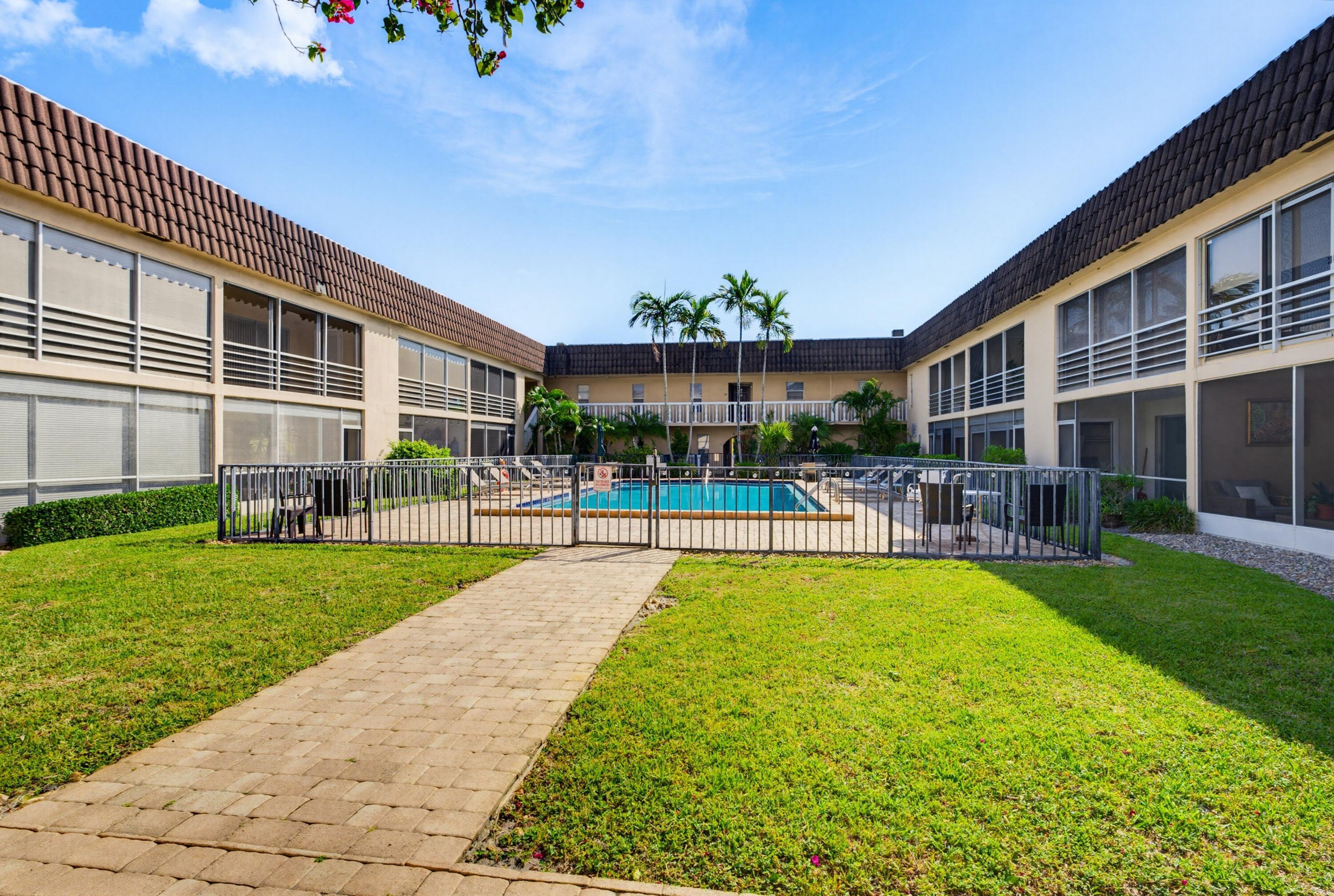 RIVER KEY CONDO - Residential