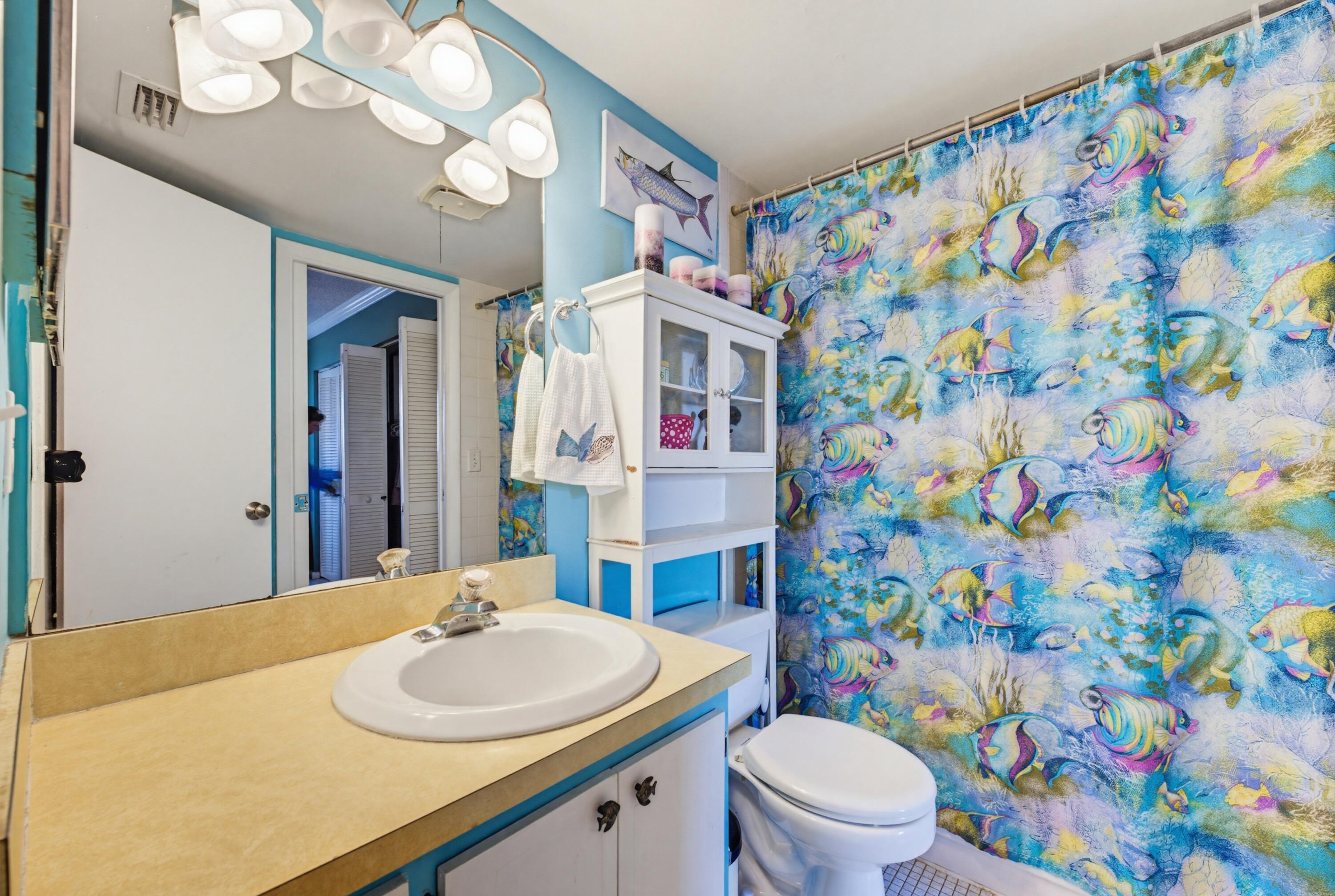 RIVER KEY CONDO - Residential