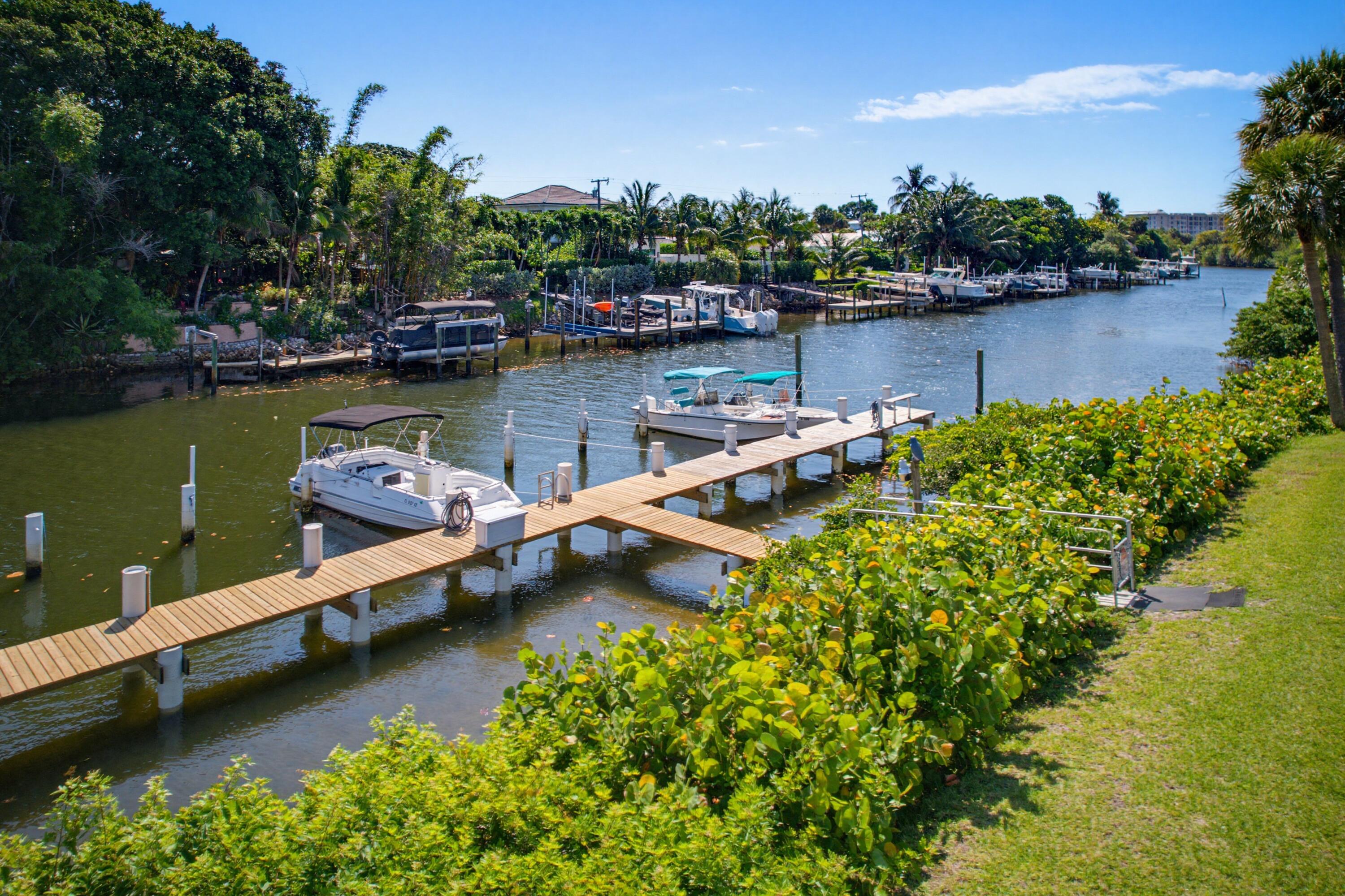 RIVER KEY CONDO - Residential