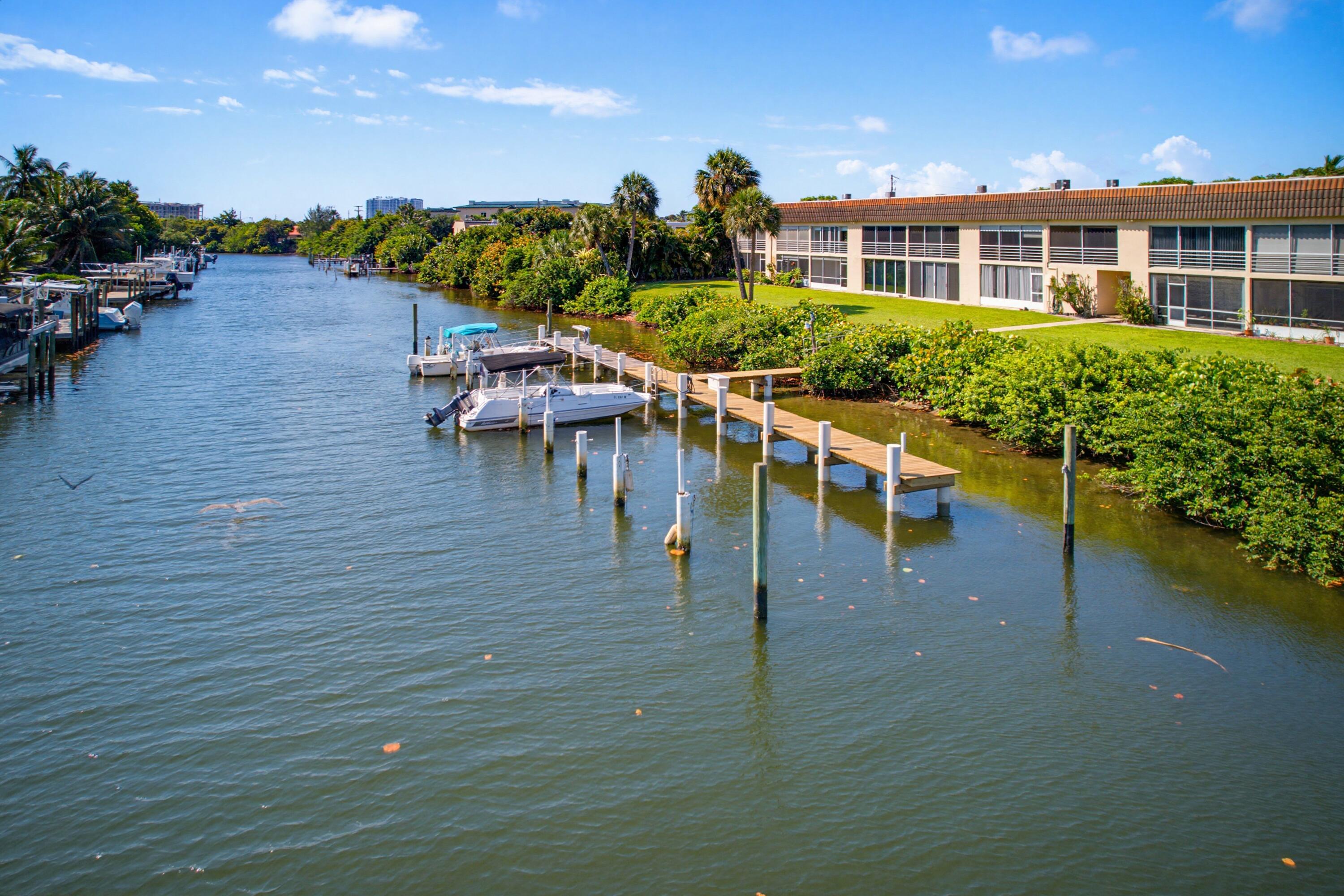 RIVER KEY CONDO - Residential