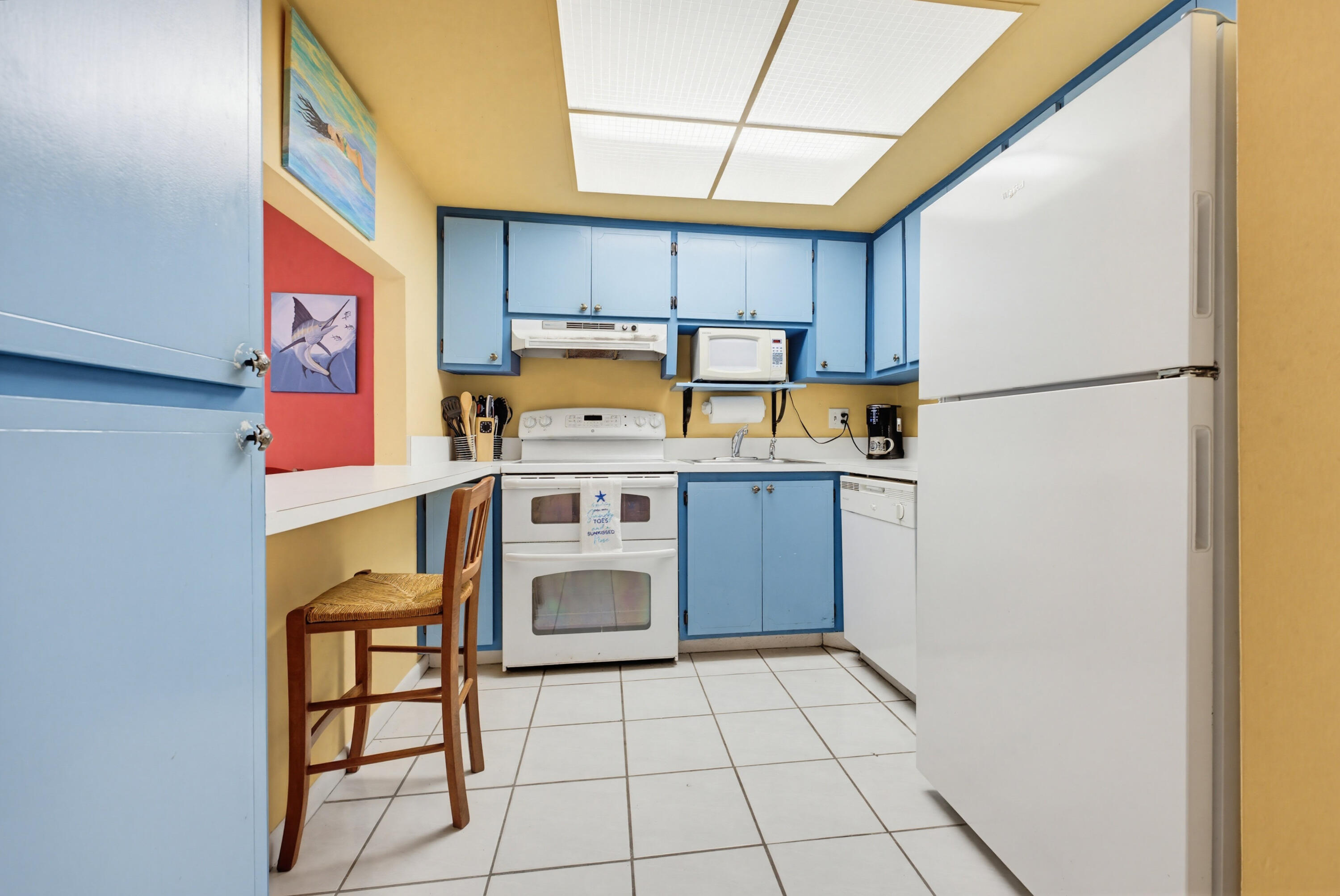 RIVER KEY CONDO - Residential