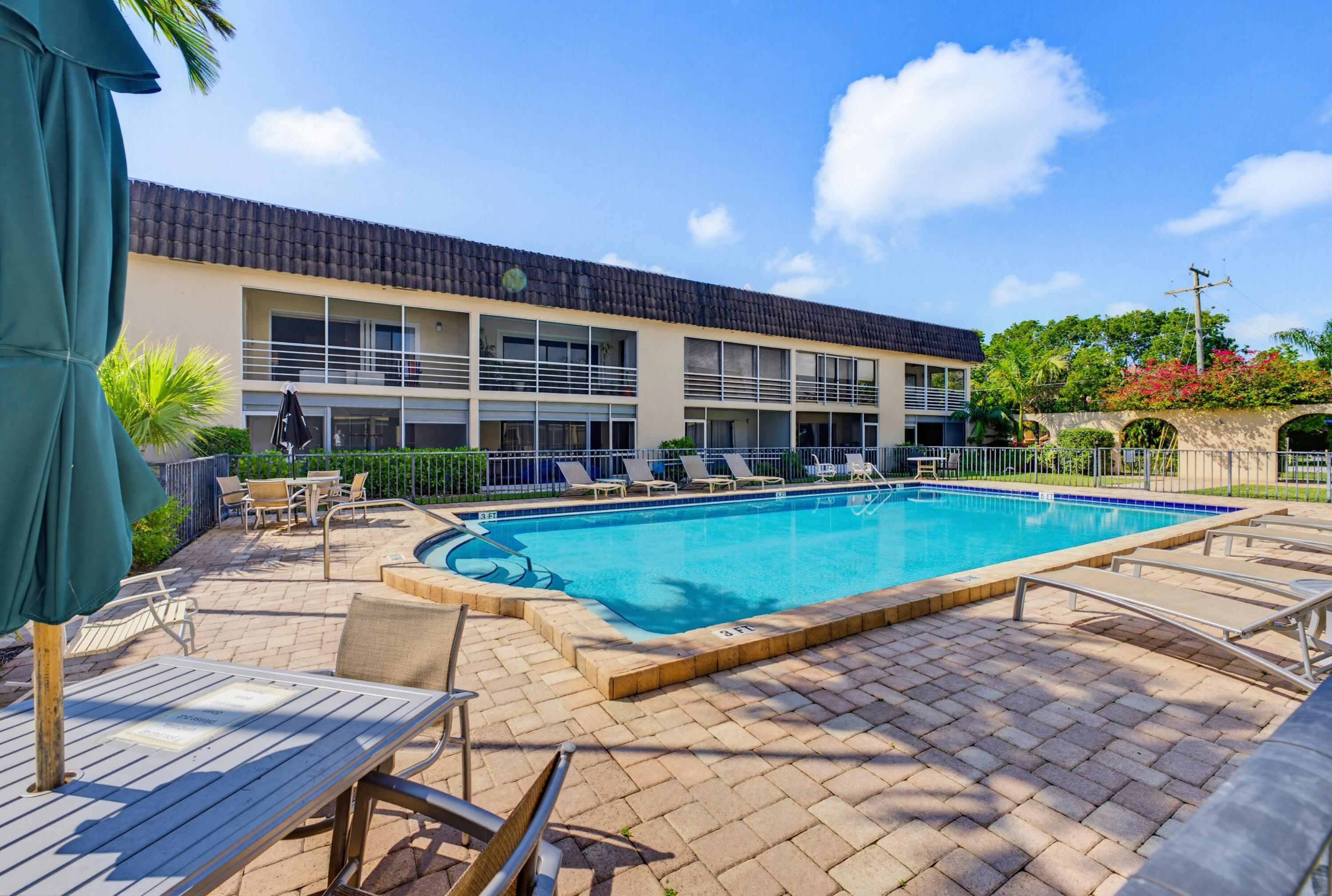RIVER KEY CONDO - Residential