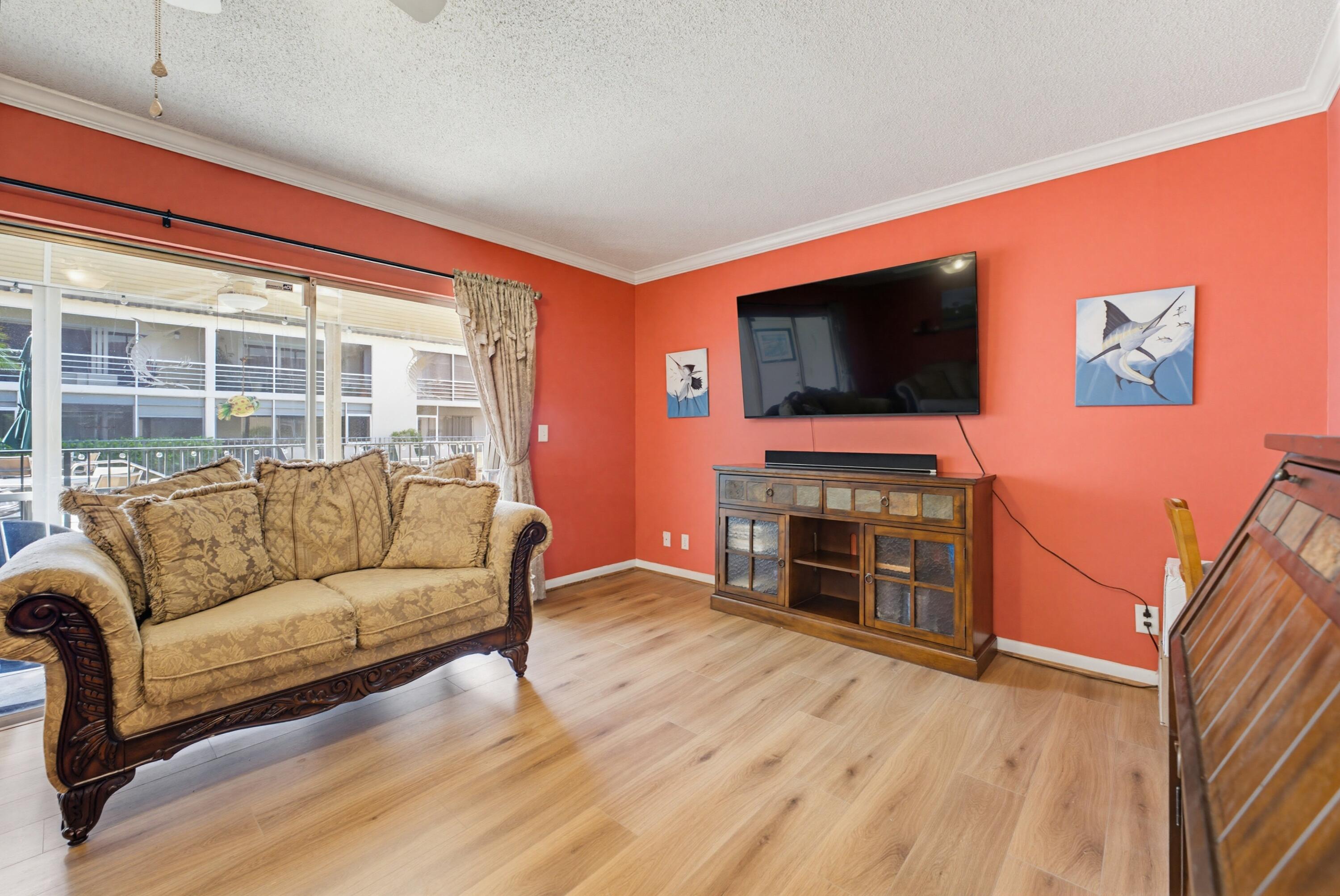 RIVER KEY CONDO - Residential