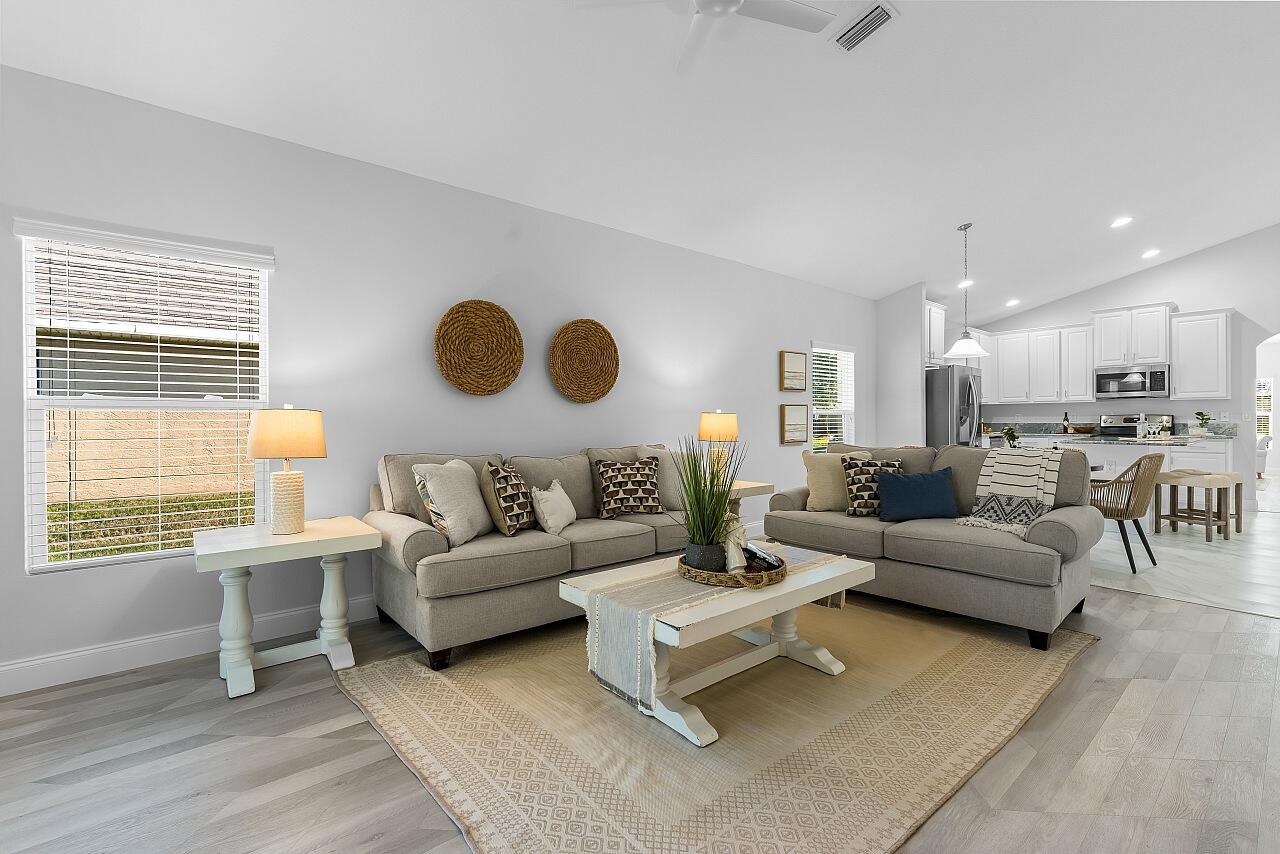 CITRUS SPRINGS VILLAGE - Residential