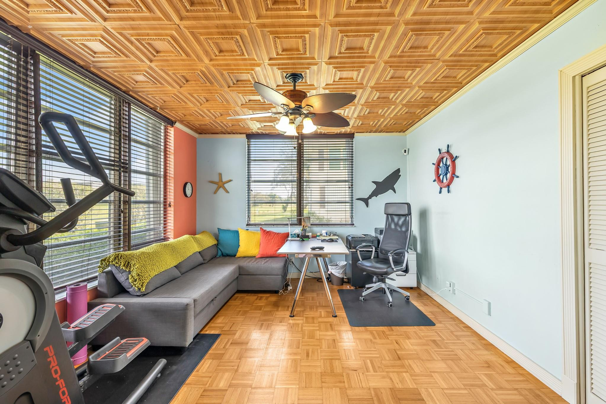 PALM AIRE - Residential