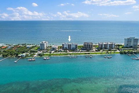 Photo of 19900 Beach Road #601, Jupiter, FL 33469 (MLS # R11142341)