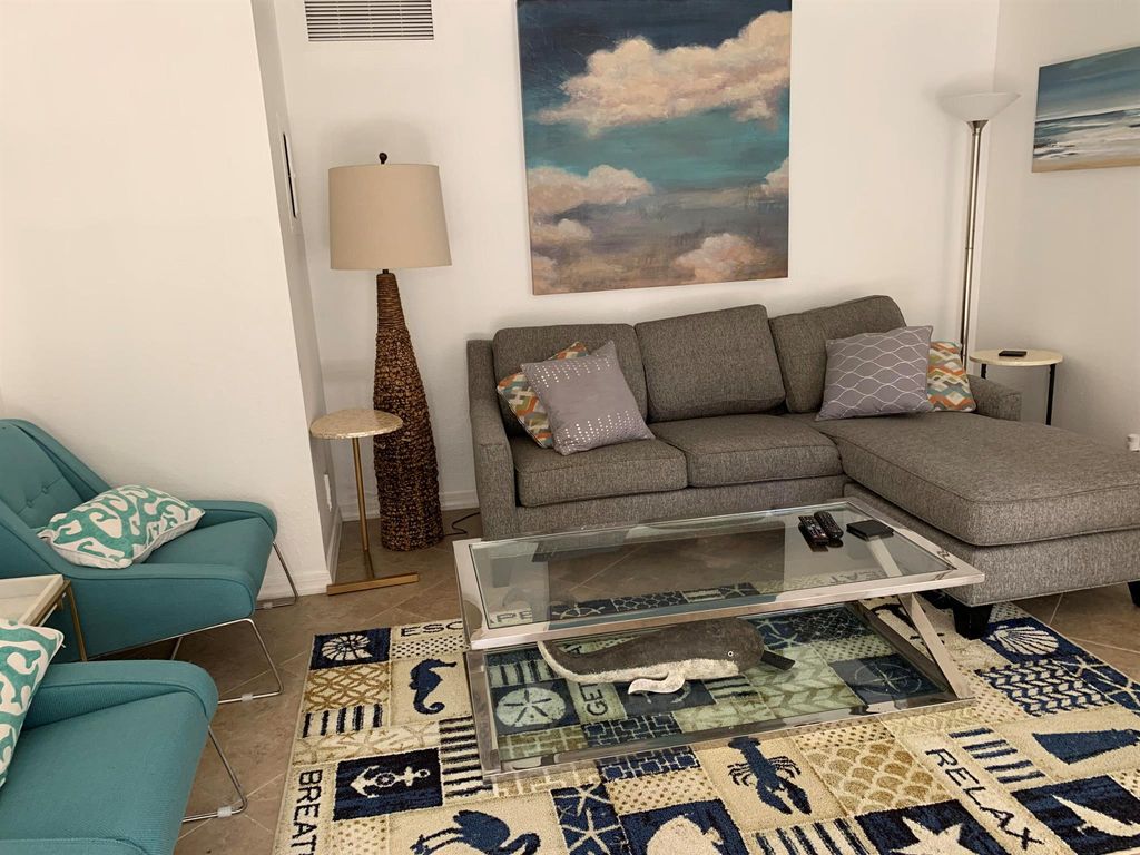 Photo of 1605 S Us Highway 1 #6b, Jupiter, FL 33477 (MLS # R10974901)