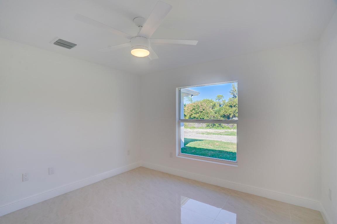 The Acreage - Residential