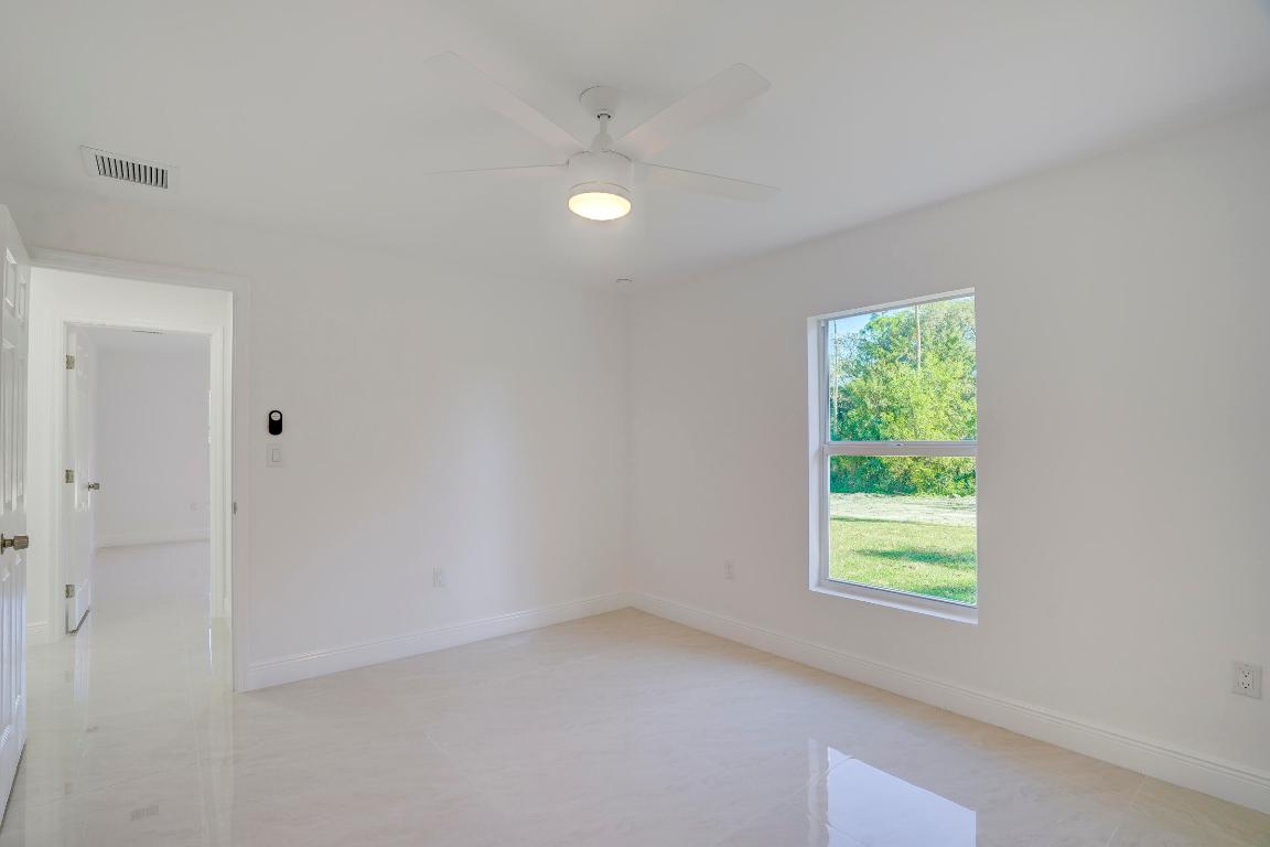 The Acreage - Residential