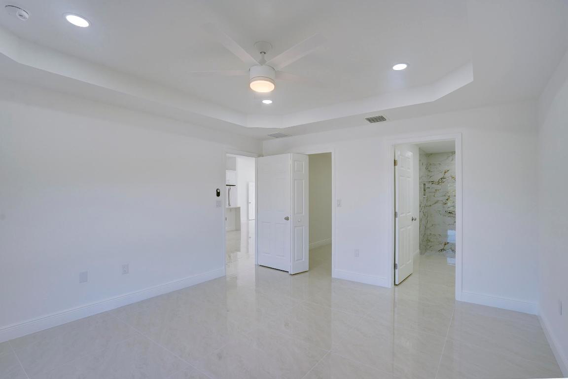 The Acreage - Residential