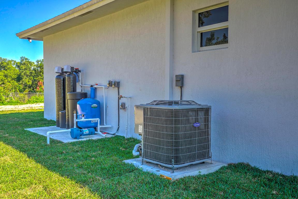 The Acreage - Residential