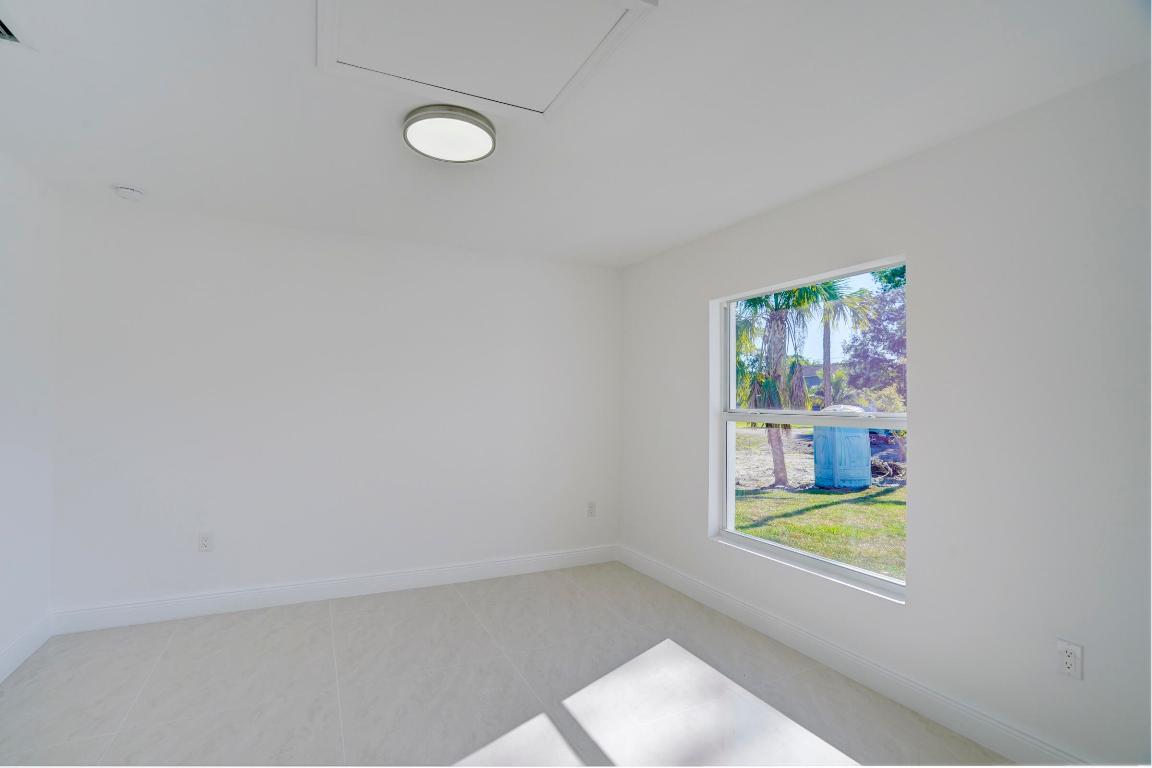 The Acreage - Residential