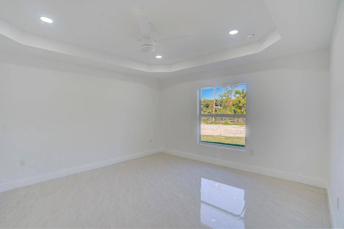 The Acreage - Residential