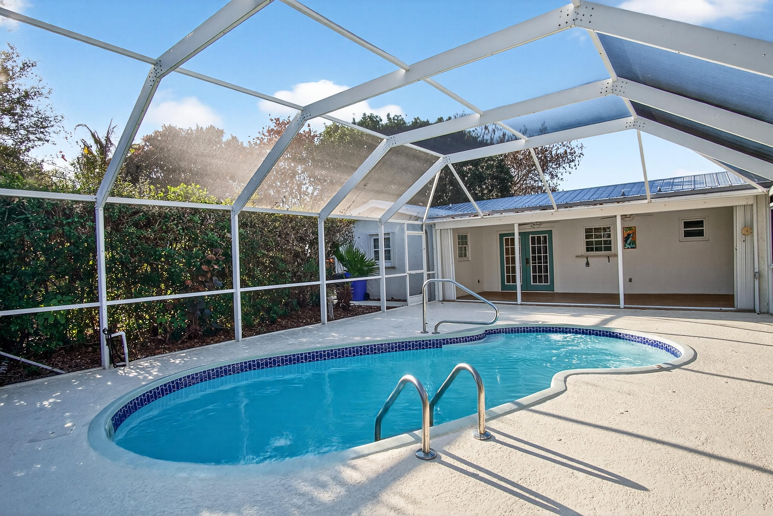 LEILANI HEIGHTS - Residential