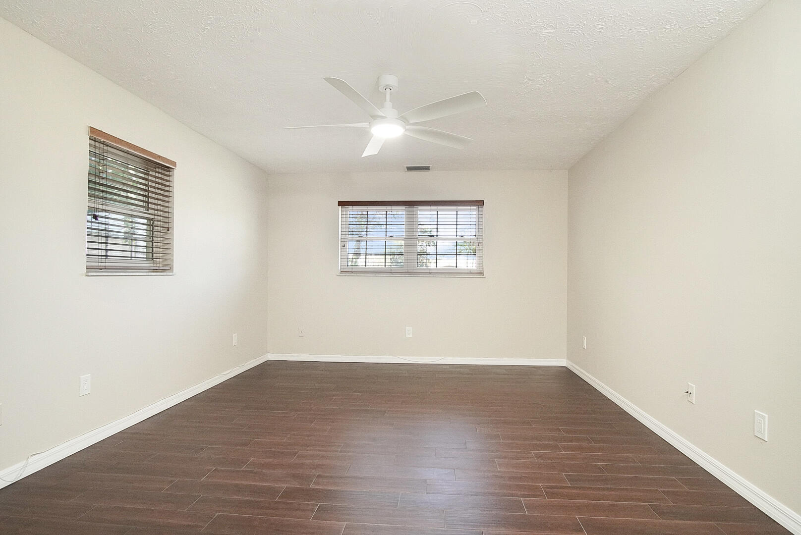 LEILANI HEIGHTS - Residential