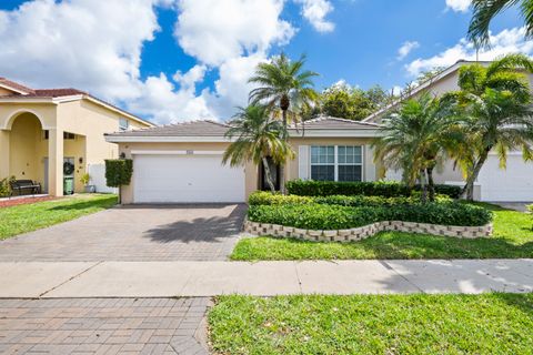Photo of 2850 E Sable Circle, Margate, FL 33063 (MLS # B26001131)