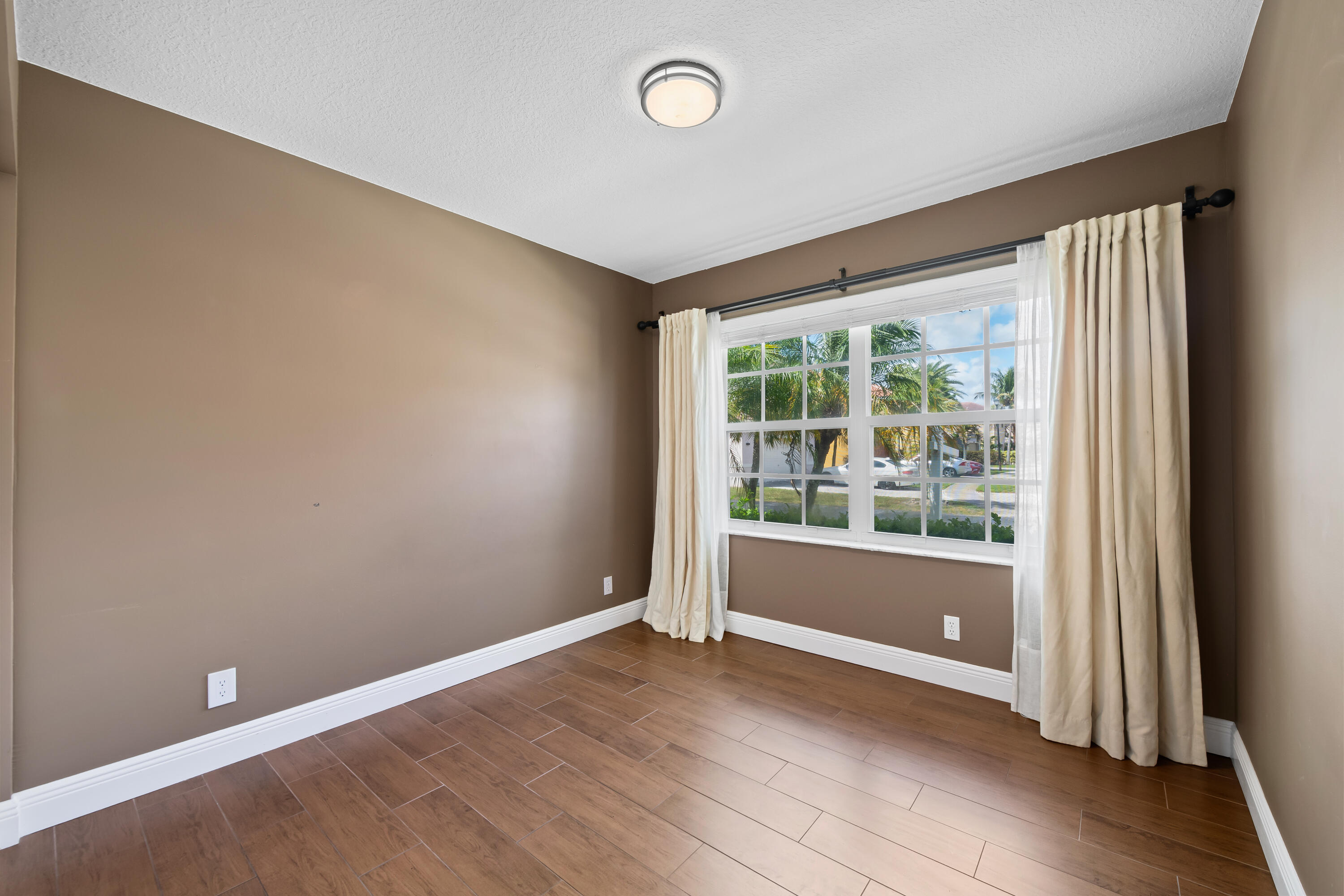 GREAT HORIZONS PARK - Residential