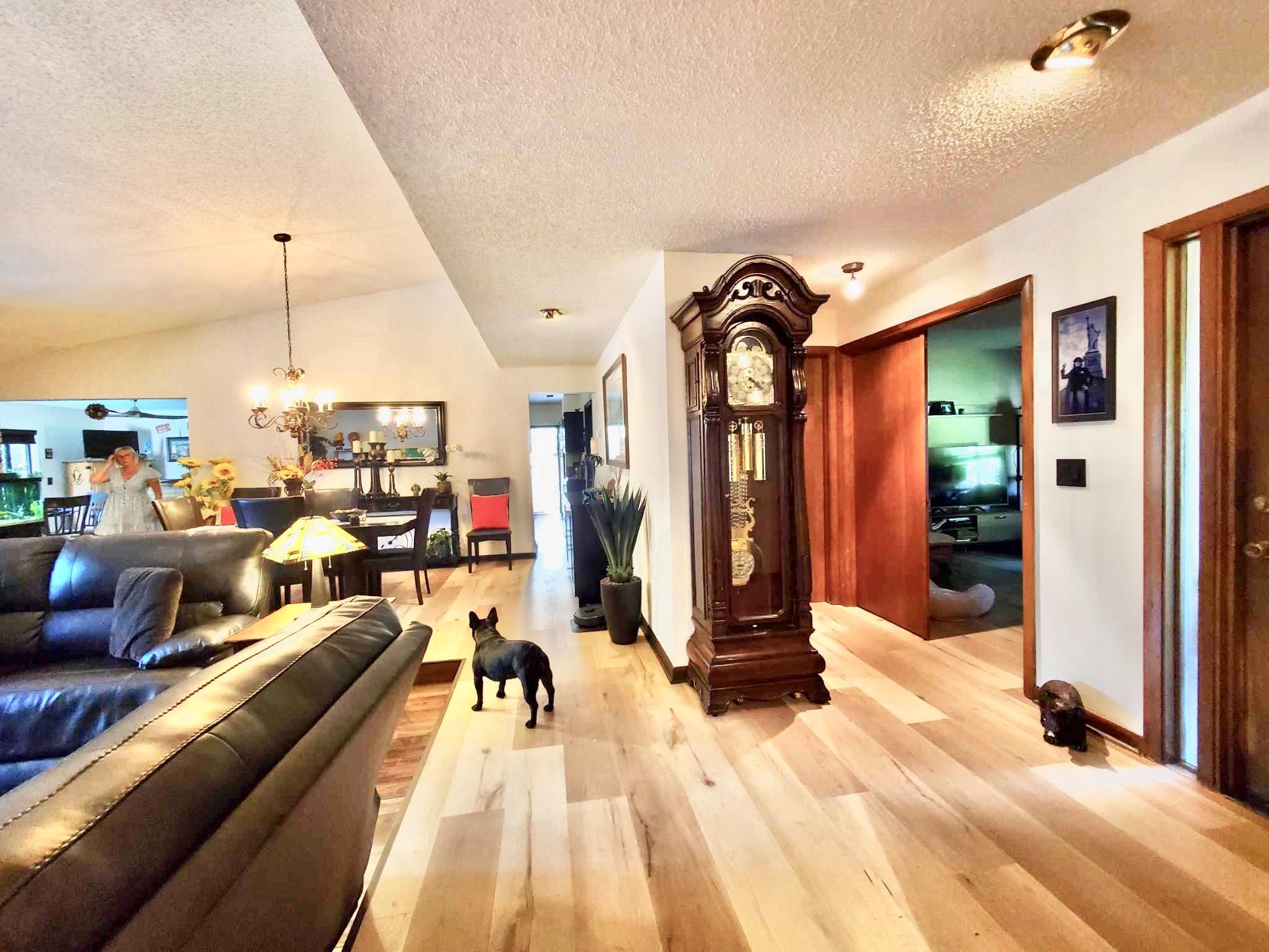 BOULEVARD WOODS NORTH - Residential
