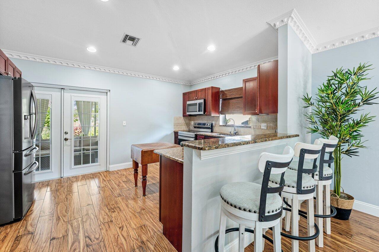 CLUB ROAD ESTATES - Residential