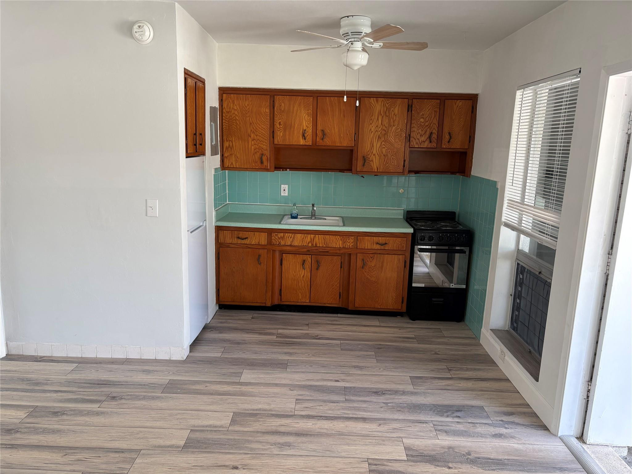 CORAL RIDGE - Residential Lease