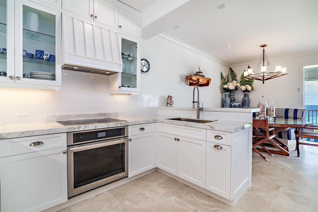 OCEAN HOUSE THREE CONDO - Residential