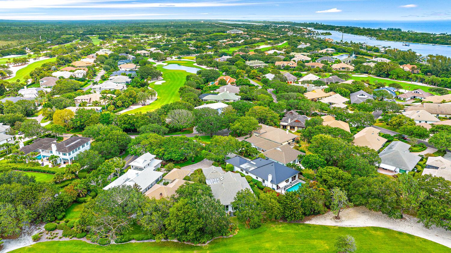 Jupiter Hills Village - Residential