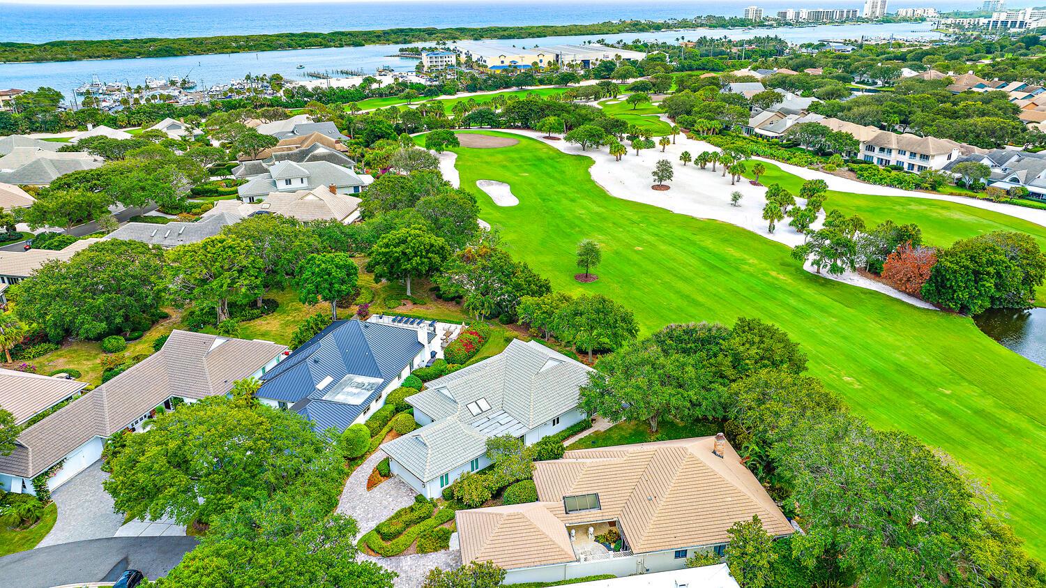 Jupiter Hills Village - Residential