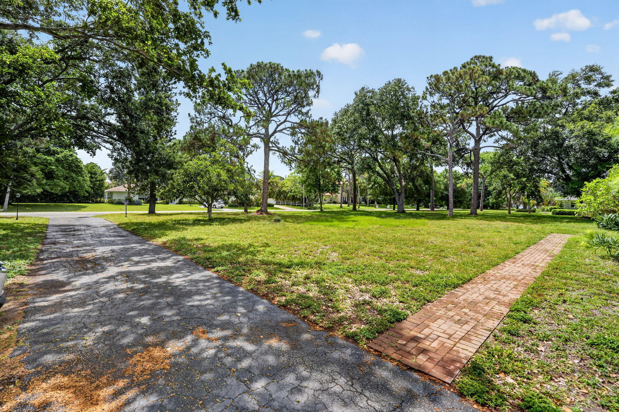 Horseshoe Acres - Residential