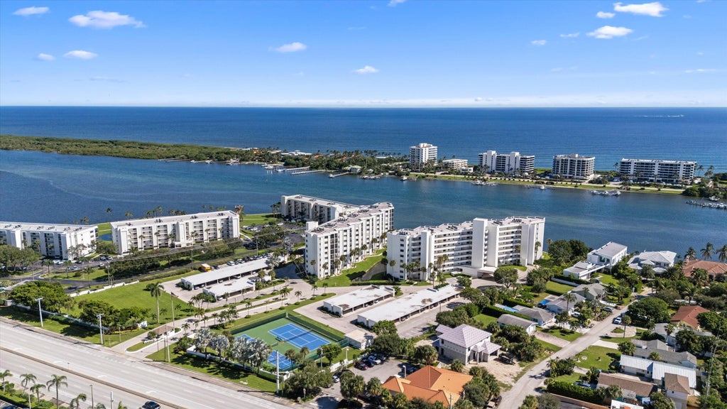 Photo of 19800 SANDPOINTE BAY Drive #807, Tequesta, FL 33469 (MLS # B26091541)