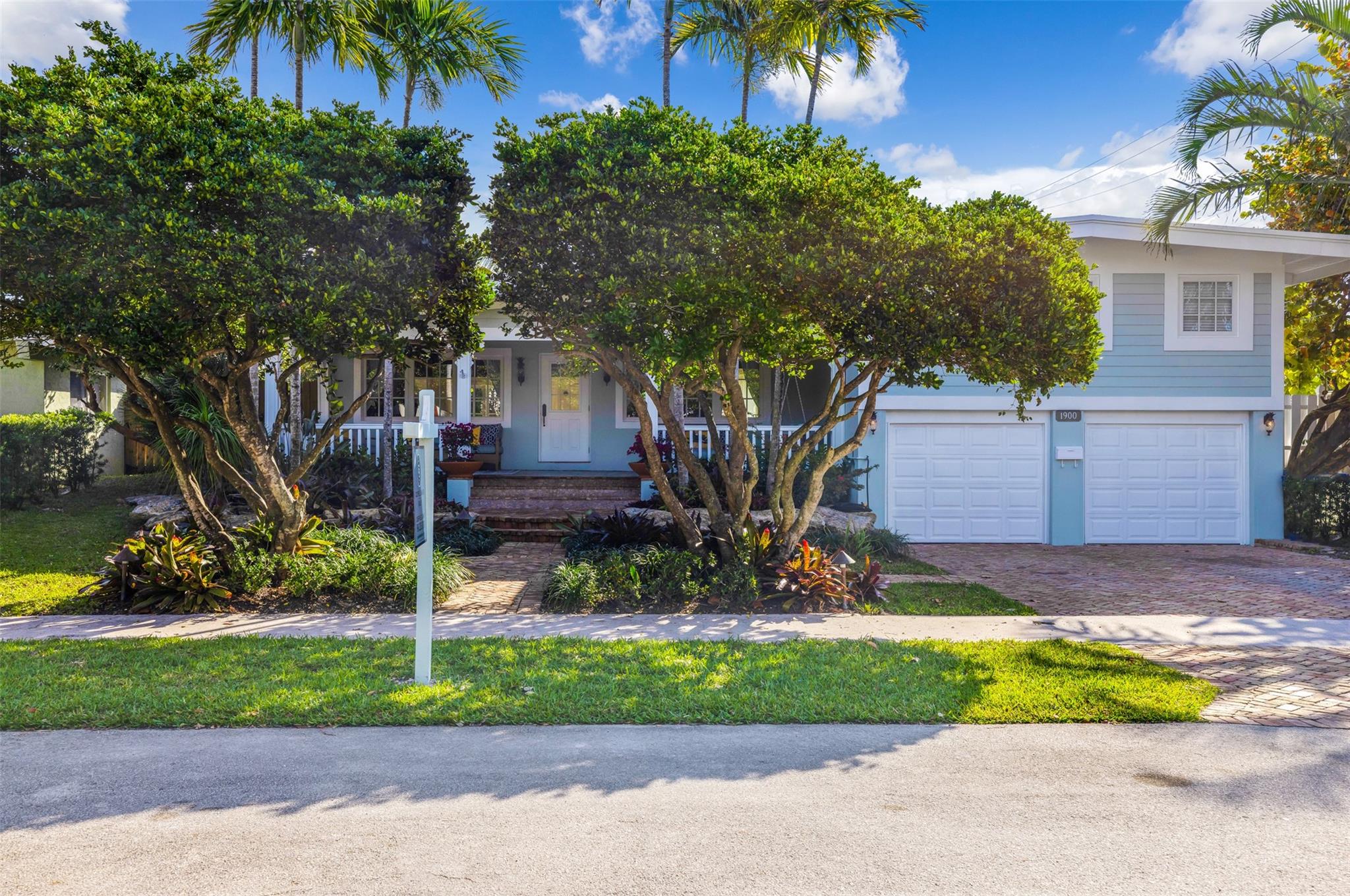 1900 Admirals Way