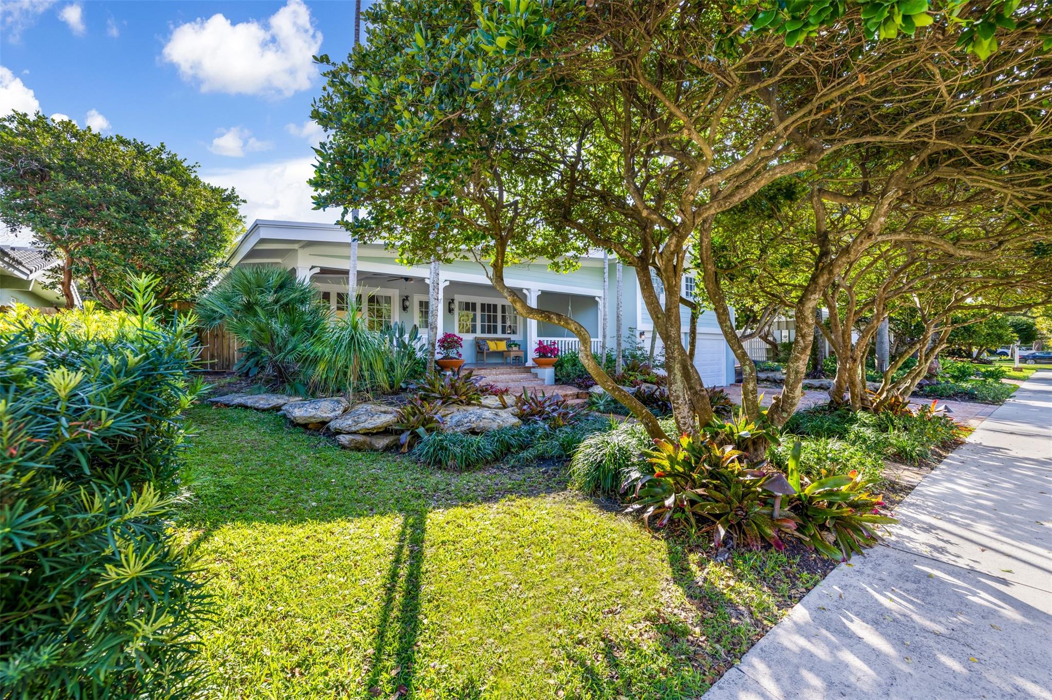 1900 Admirals Way