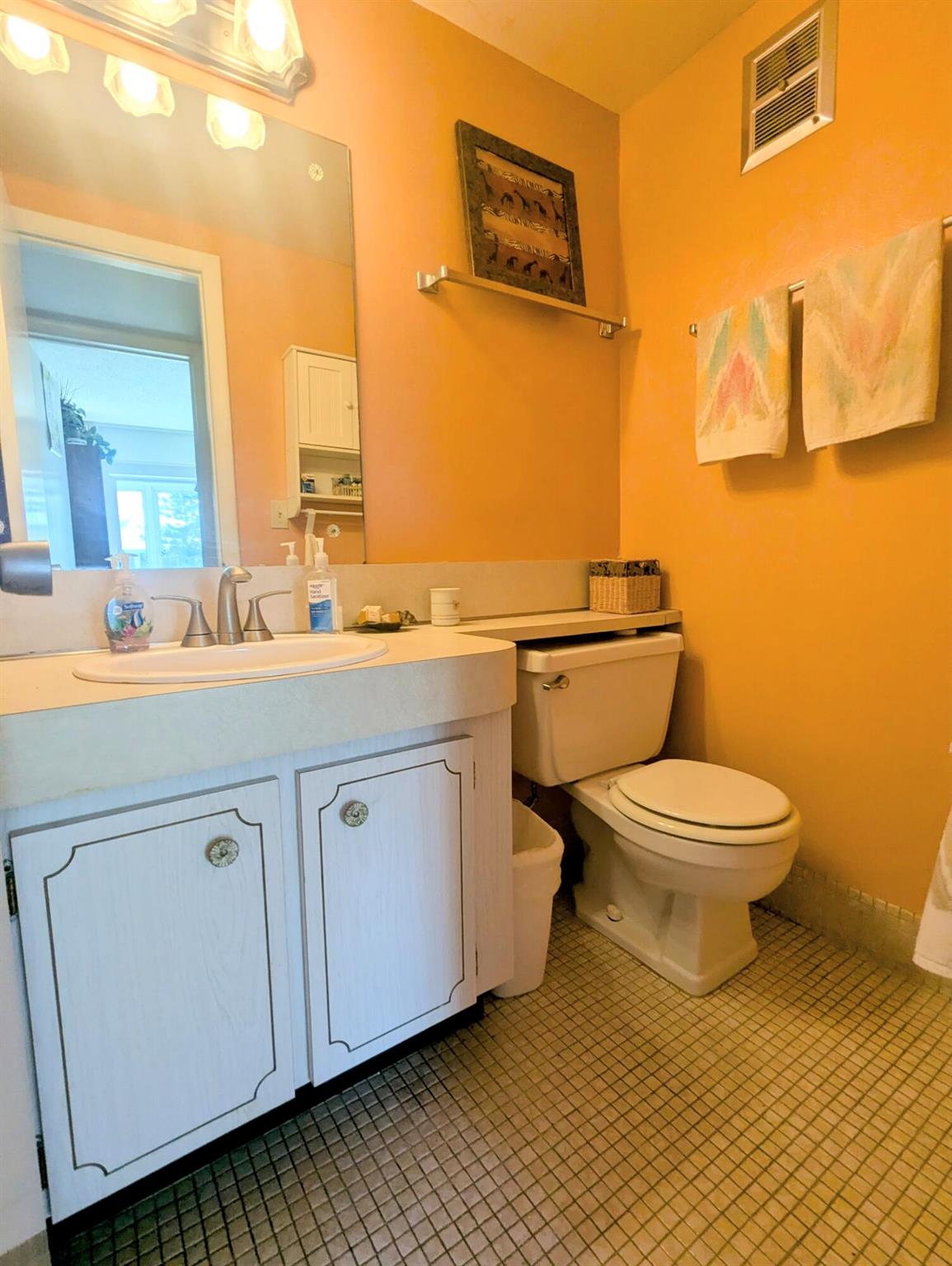 NORWICH CONDO - Residential