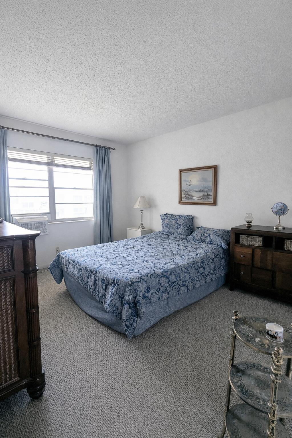 NORWICH CONDO - Residential