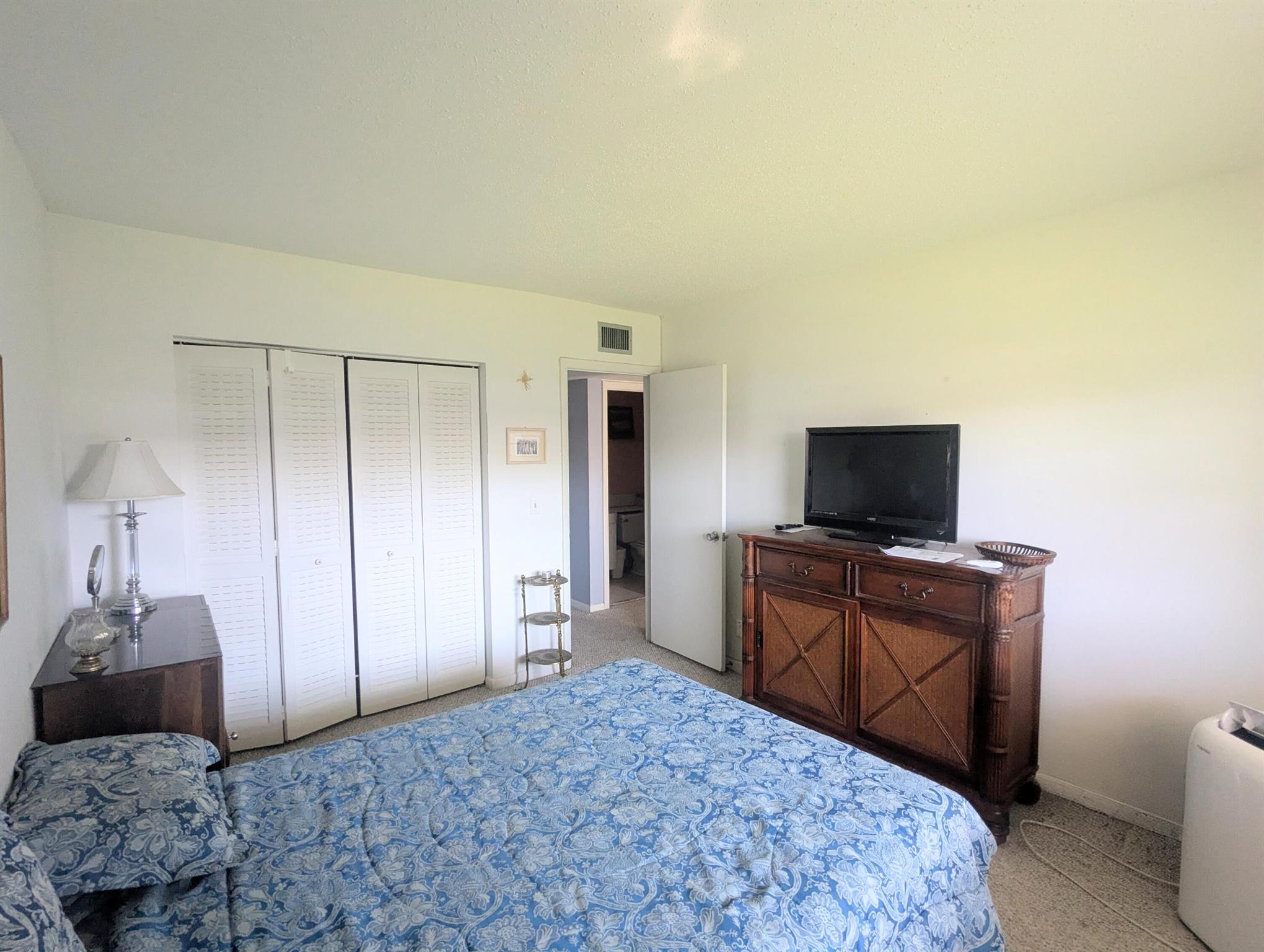 NORWICH CONDO - Residential