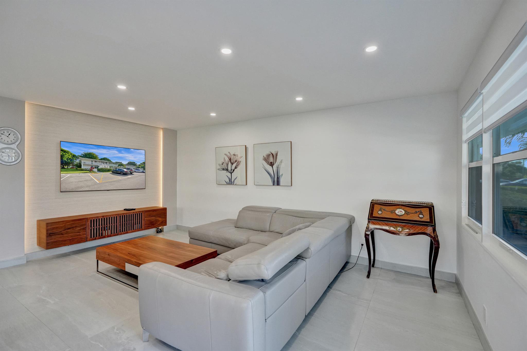 8 Richmond B 8, Deerfield Beach, FL, 33442/$245,000 4 8 Richmond B 8