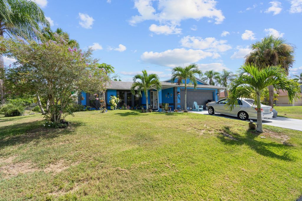 Photo of 1380 SW Janette Avenue, Port St Lucie, FL 34953 (MLS # R10825673)