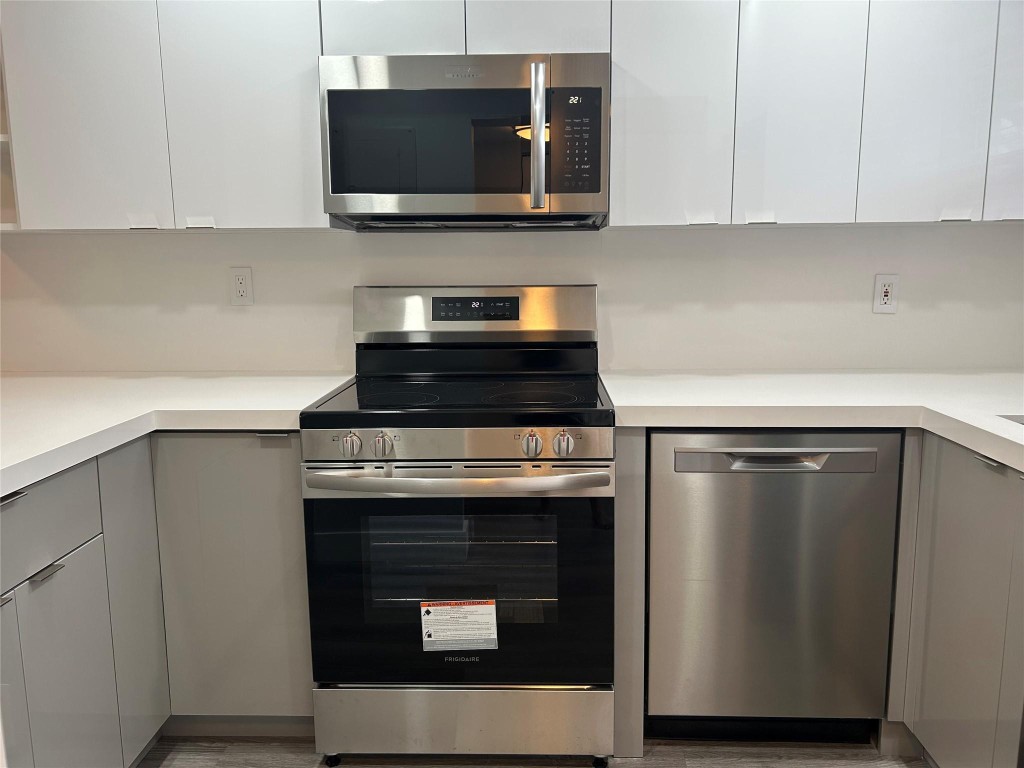 8080 N Sunrise Lakes Drive 209