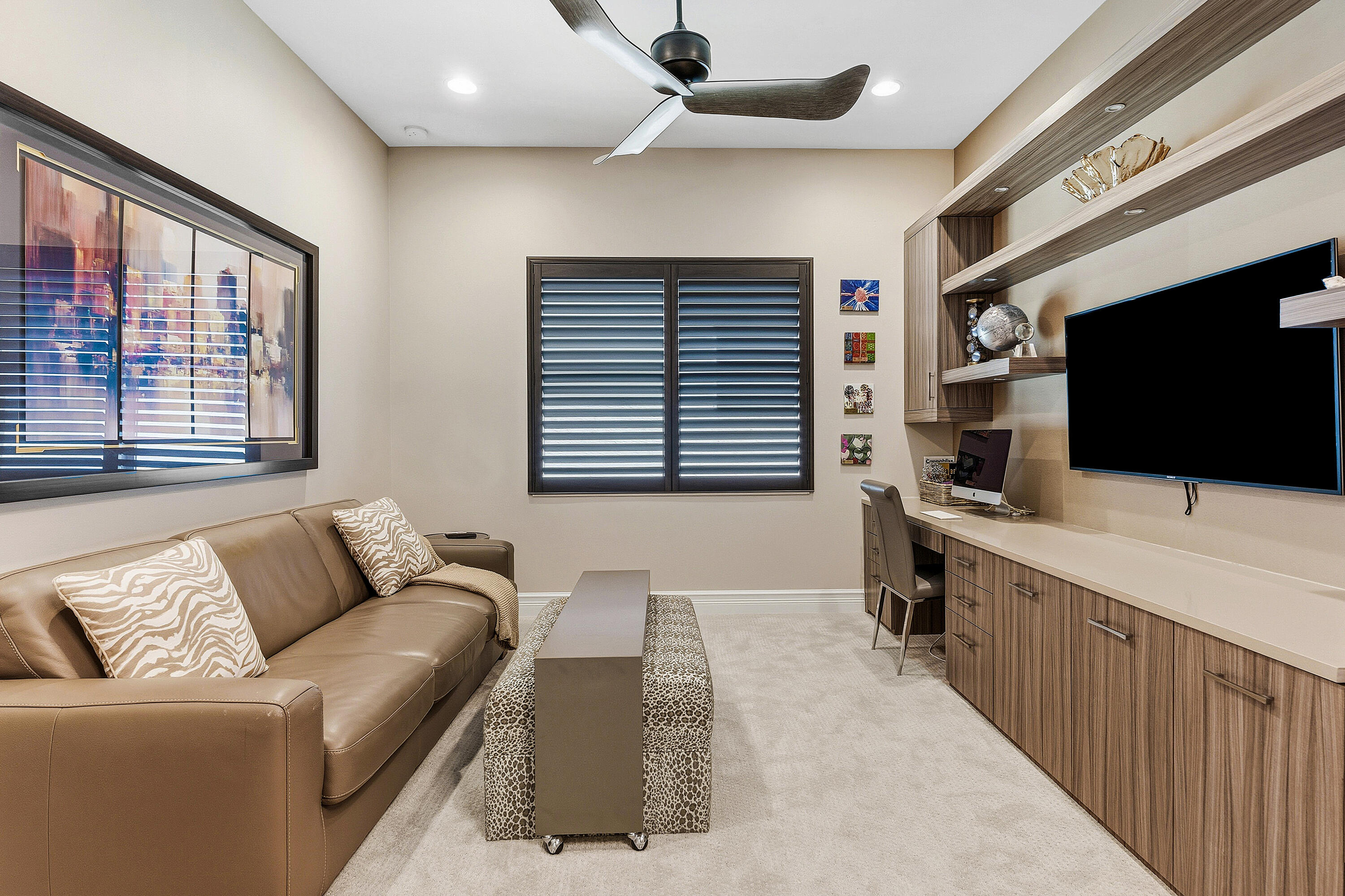 Valencia Bay - Residential