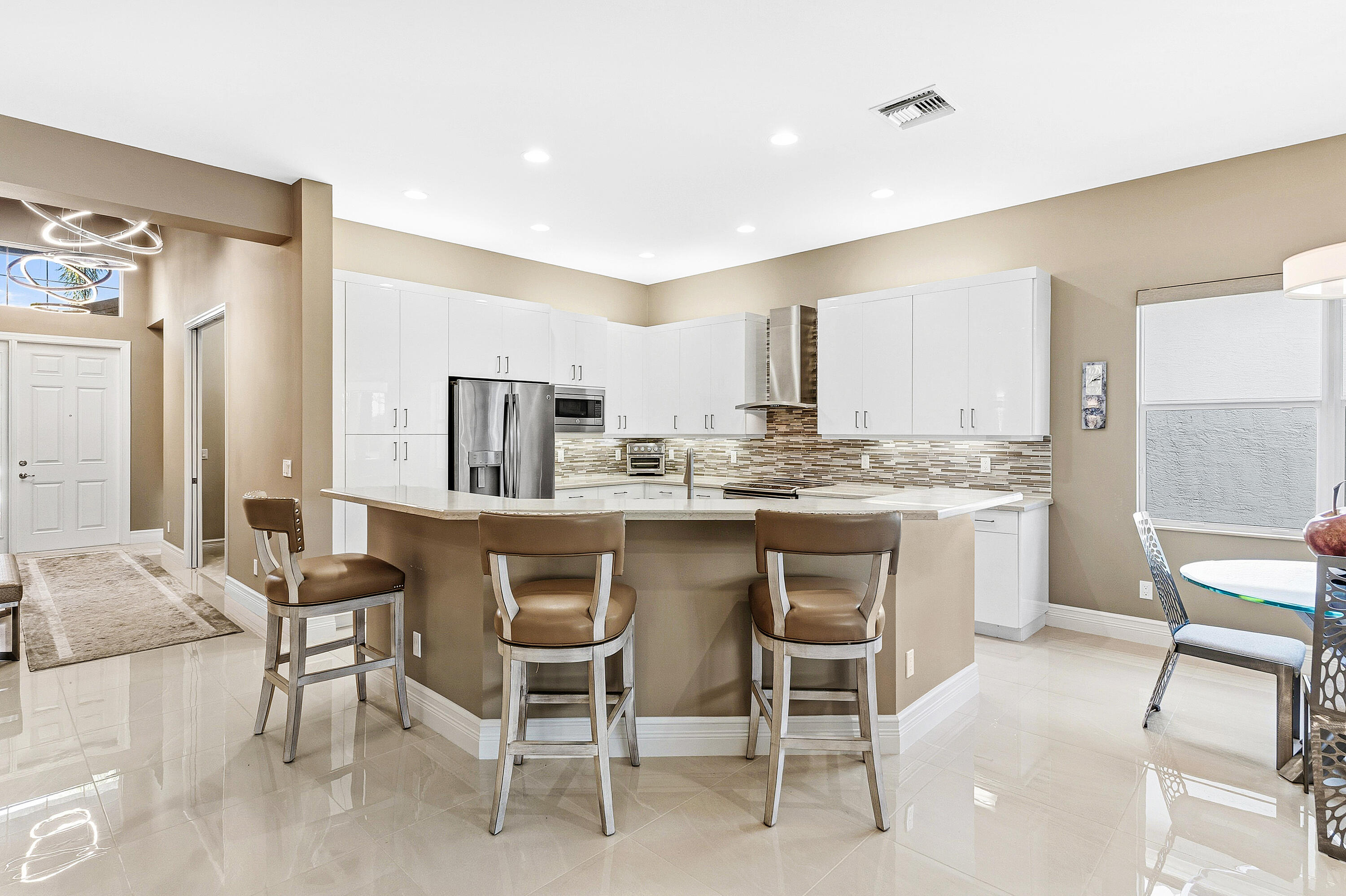 Valencia Bay - Residential