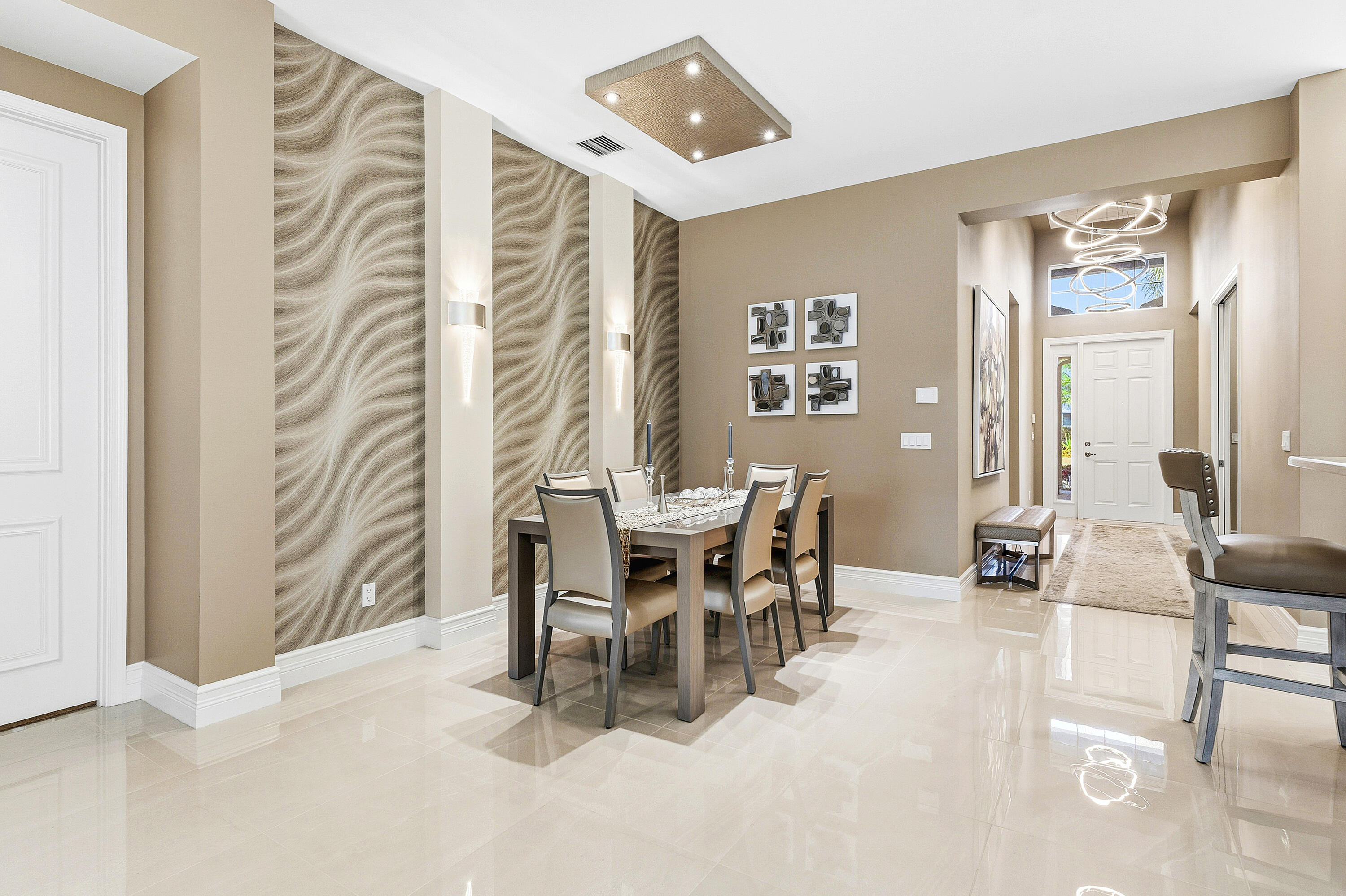 Valencia Bay - Residential